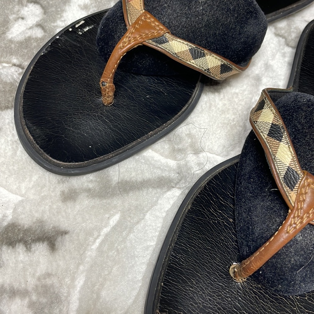 Women’s Burberry Sandals flip flops 6 - Picture 13 of 14